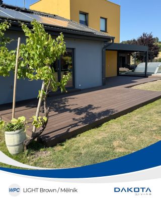 🏡 Zahradní terasa z WPC LIGHT Brown v Mělníku – teplo, styl a pohodlí v jednom 🌞🌿 Další krásná realizace je hotová!...
