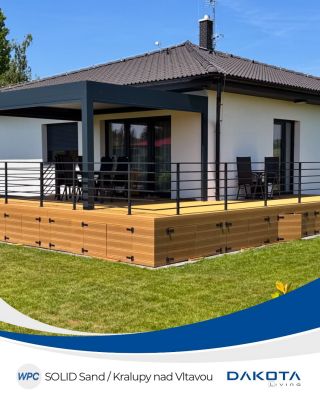 ✨ Terasa z WPC SOLID Sand s pevnou konstrukcí – Kralupy nad Vltavou ✨ V Kralupech nad Vltavou jsme dokončili další krásnou...